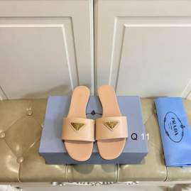 Picture of Prada Slippers _SKUPradasz35-40Y0302141